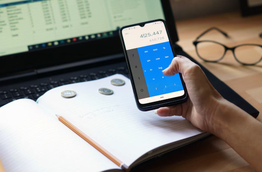 YNAB vs EveryDollar: Which Budgeting App Fits Your Money Management Style?
