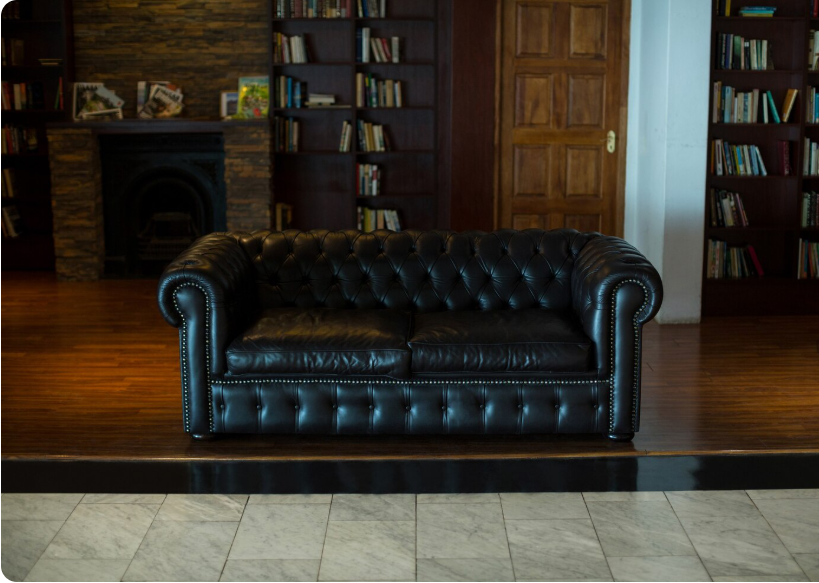 Leather Tufted Couch: Elegant Living Room Furniture Ideas for a Timeless and Luxurious Home